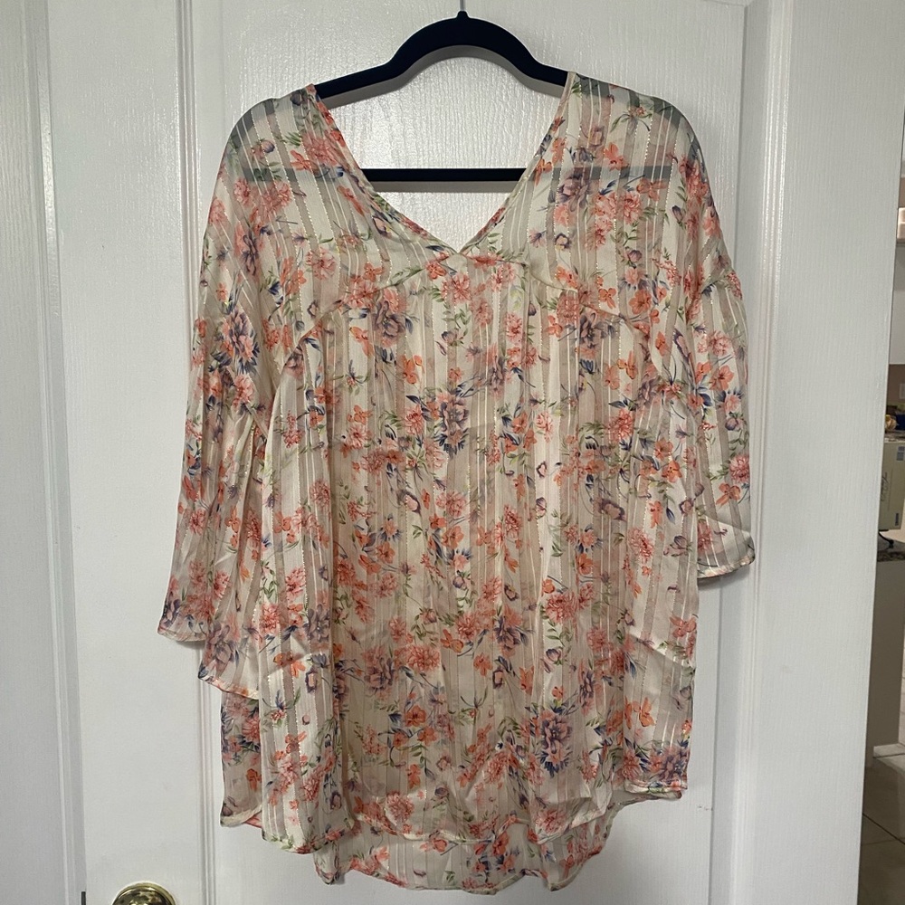 Lovely J NWT Womens Large Floral Blouse Metallic Stripe Bell Sleeve Boho - Picture 3 of 4